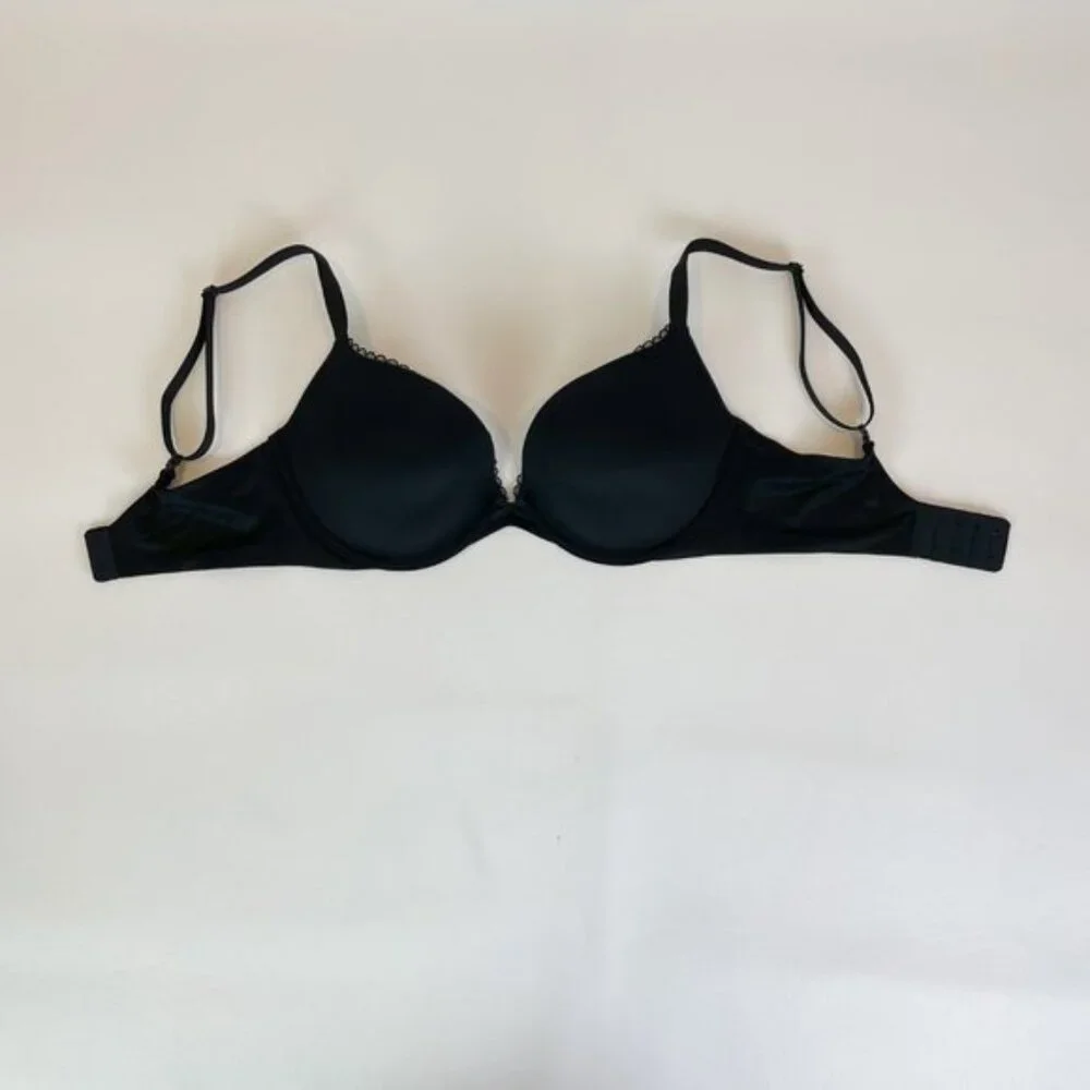 NWOT Victoria's Secret Bra 32DD Body by Victoria Push-Up Black Padded B1847